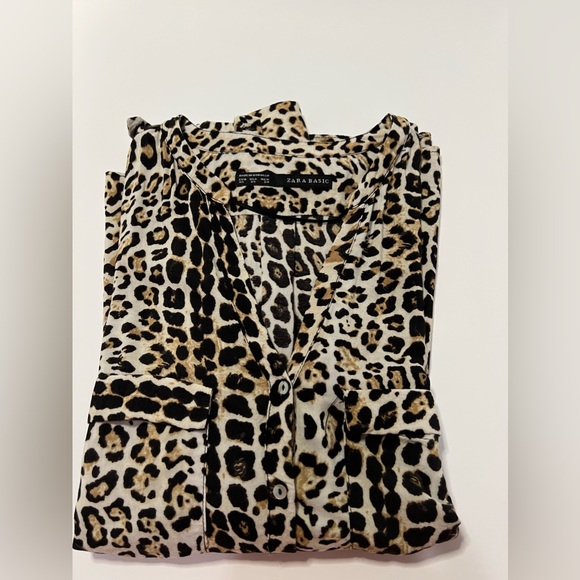 Zara basic blouse - Picture 2 of 3